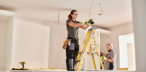 Best Emergency Electrical Repair  in Kentwood, LA